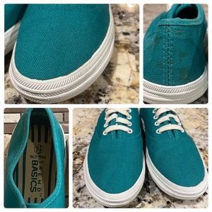 Vintage Trend Basics canvas shoes